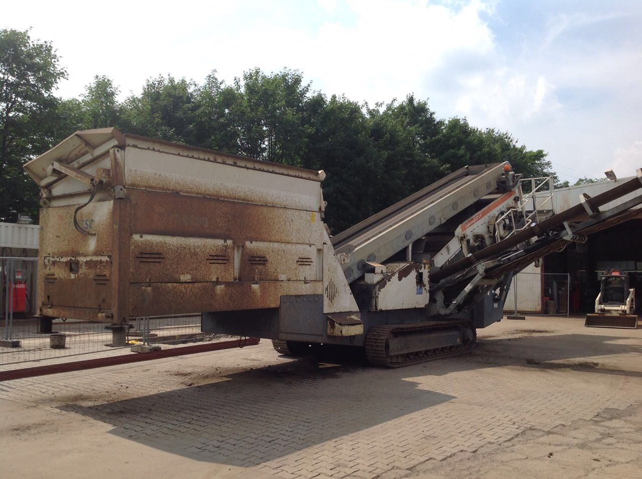 mobile rock crusher for sale