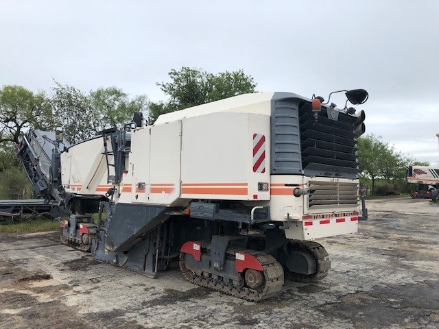 Used Wirtgen W 220 Road Construction For Sale | Omnia Machinery