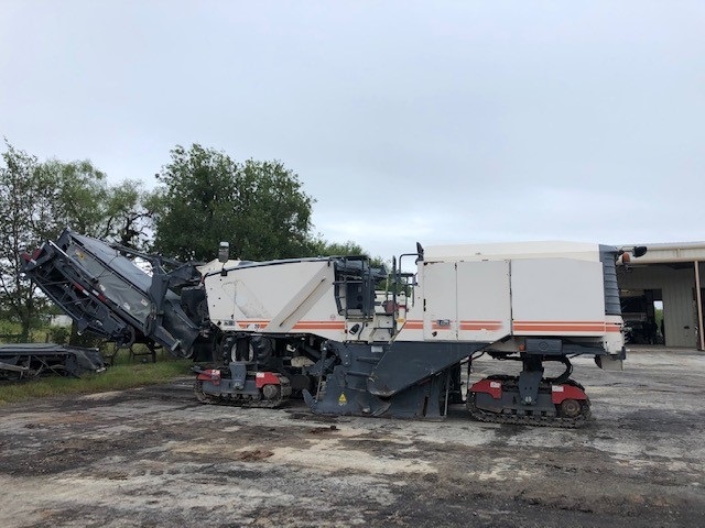 Used Wirtgen W 220 Road Construction For Sale | Omnia Machinery