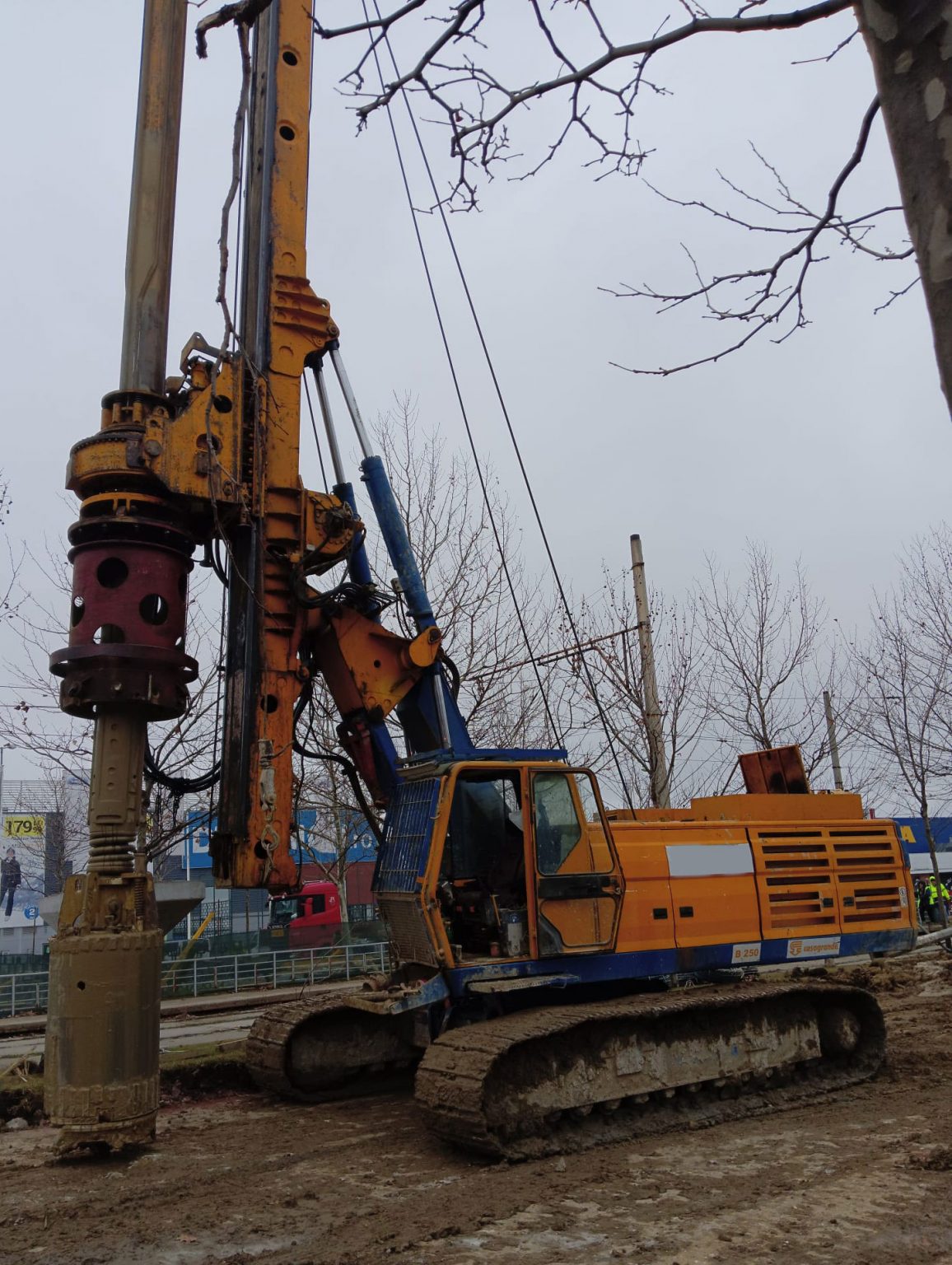 Casagrande B250 Rotary Piling Rig | Omnia Machinery