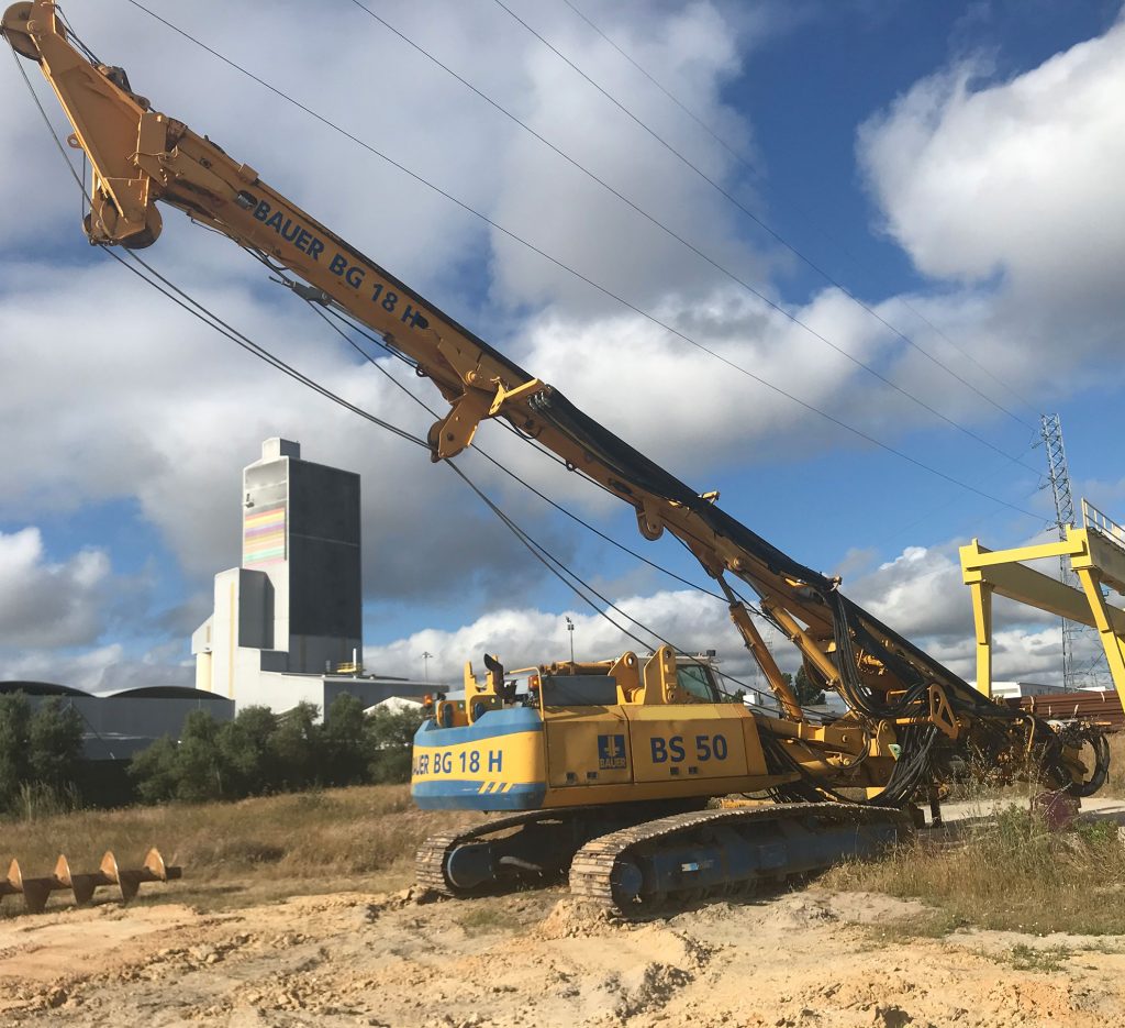 Bauer BG 18H Rotary Piling Rig | Omnia Machinery