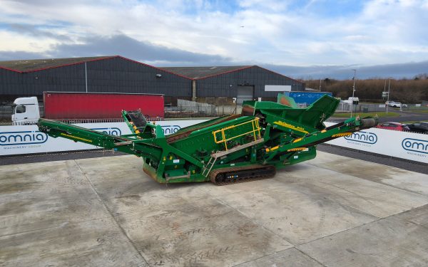 McCloskey R155 Scalping Screen