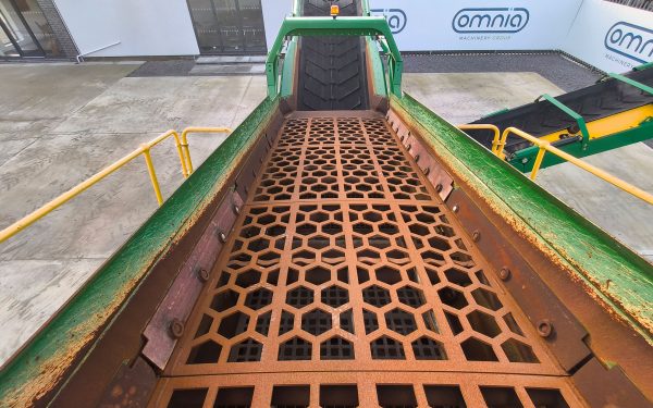 McCloskey R155 Scalping Screen