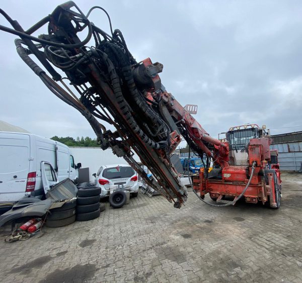 Sandvik DS510-C Underground Rock Drill