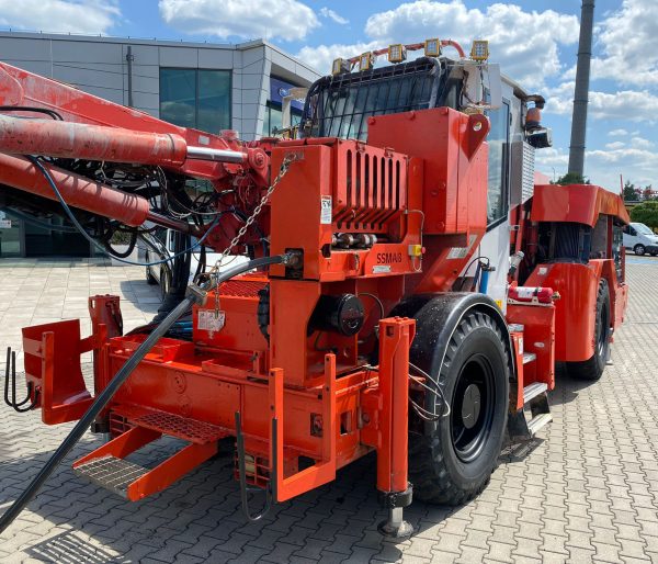 Sandvik DS510-C Underground Rock Drill