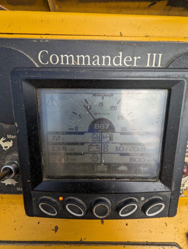 Gomaco Commander III Slipform Paver