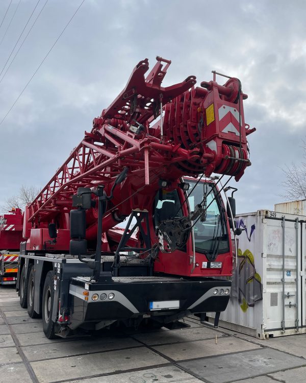 Liebherr LTC 1045-3.1 Mobile Crane