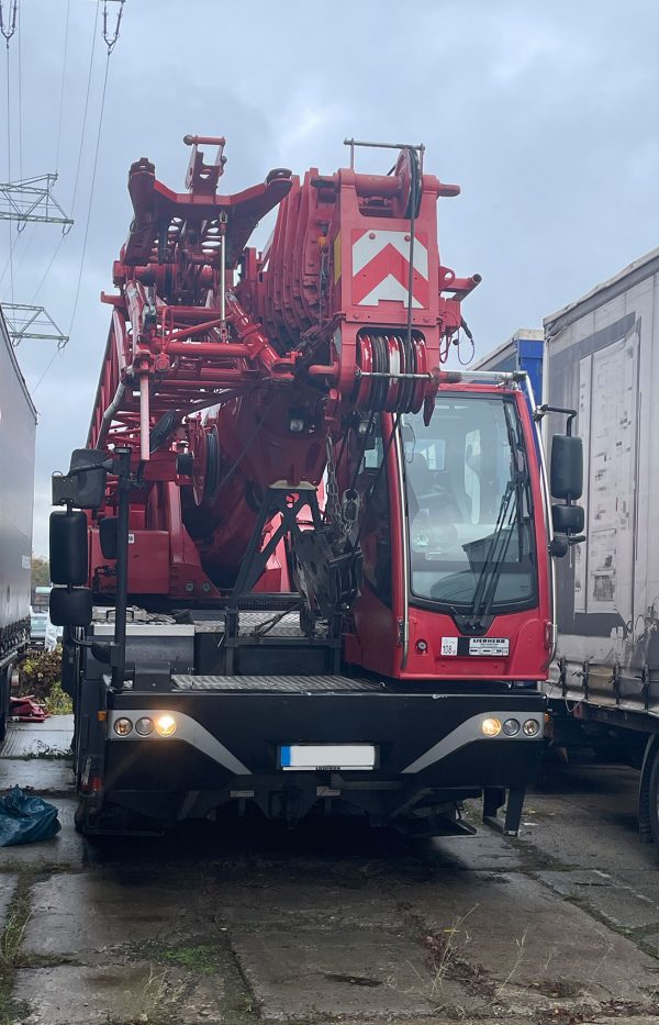 Liebherr LTC 1045-3.1 Mobile Crane