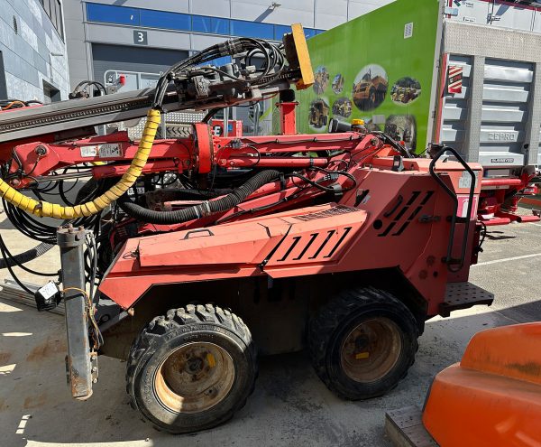 Sandvik DC122R Rock Drill