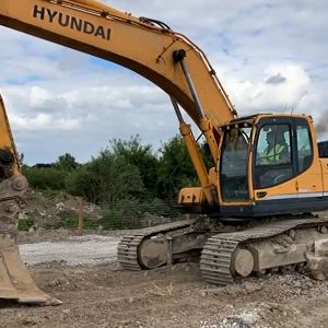 Hyundai 300LC-9A Excavator
