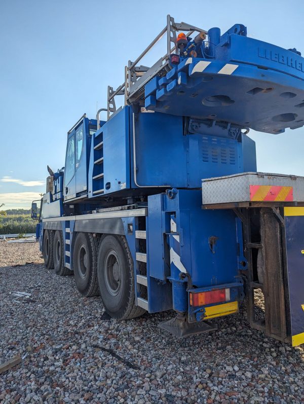 Liebherr LTM 1090-4.1 Mobile Crane