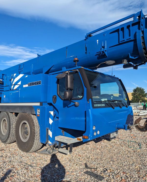 Liebherr LTM 1090-4.1 Mobile Crane