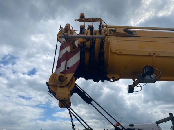 Liebherr LTM 1040-2.1 Mobile Crane