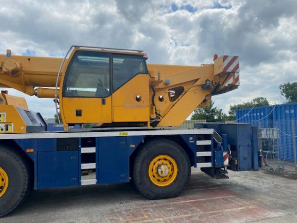 Liebherr LTM 1040-2.1 Mobile Crane