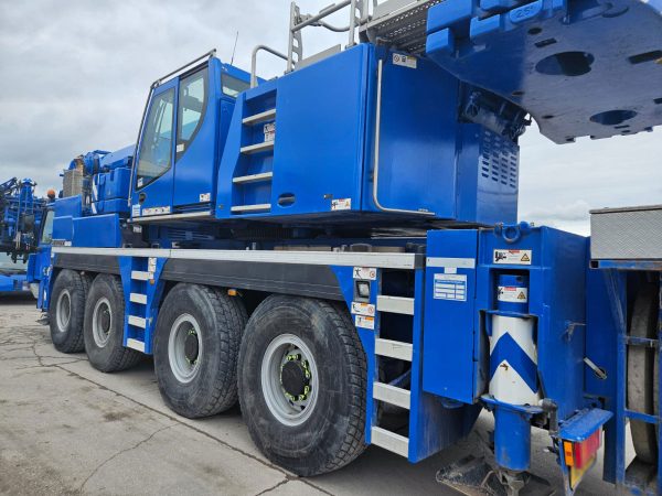 Liebherr LTM 1090-4.1 Mobile Crane