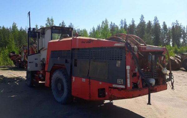 Sandvik DD421-S60C Underground Rock Drill