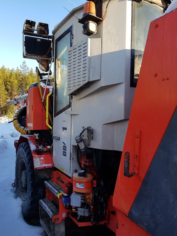 Sandvik DD421-S60C Underground Rock Drill