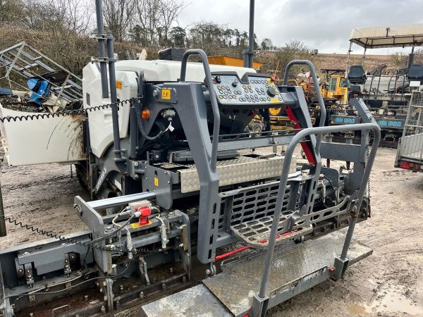 Vogele Super 800-3i Paver