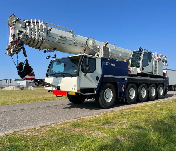 Liebherr LTM 1095-5.1 Mobile Crane