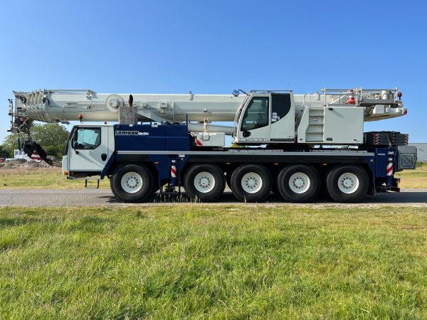 Liebherr LTM 1095-5.1 Mobile Crane