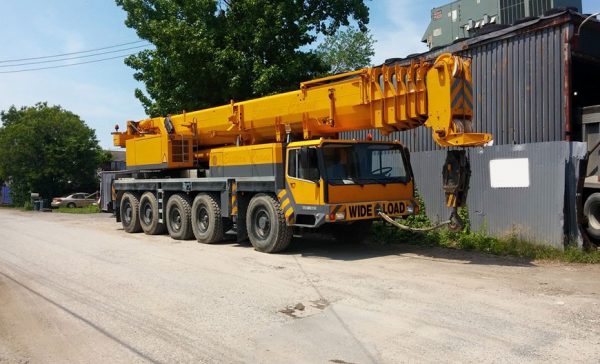 Liebherr LTM 1120-1 Mobile Crane