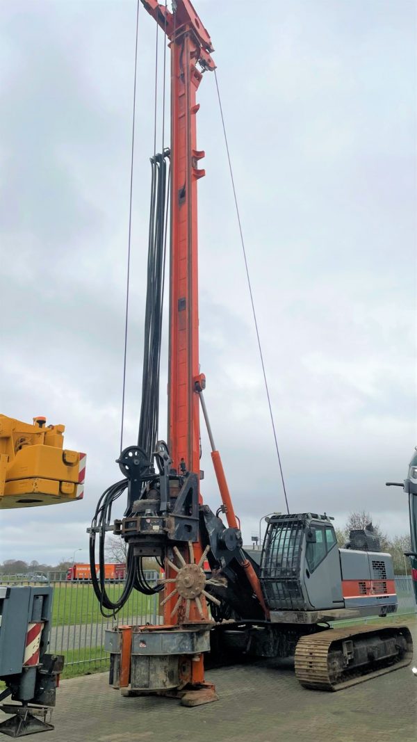 MDT 400BP CFA Piling Rig