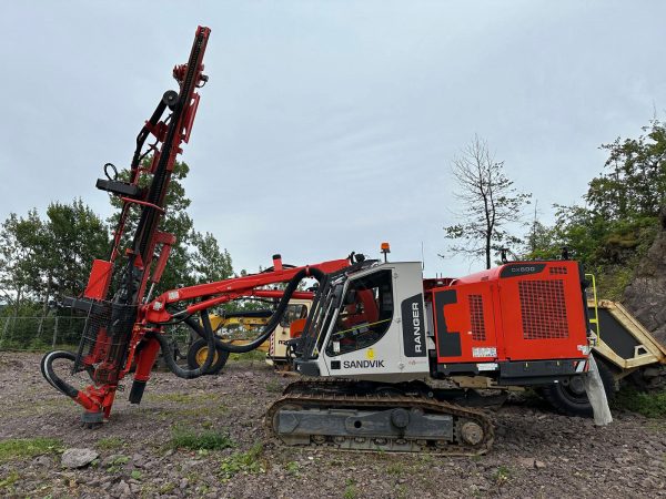 Sandvik DX800 Rock Drill