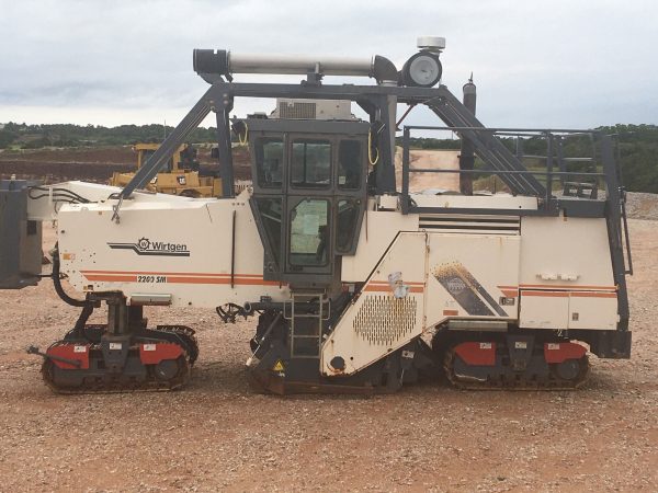 Wirtgen 2200 SM Surface Miner