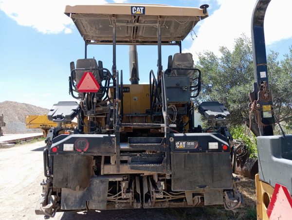 Caterpillar AP655F Paver