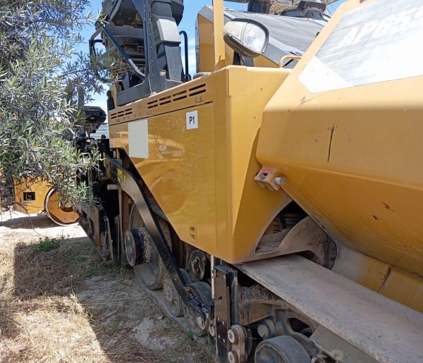 Caterpillar AP655F Paver