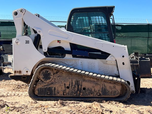 Bobcat T870 Skidsteer