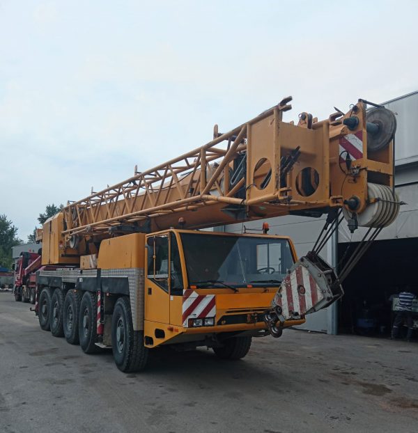 Demag AC 100 Mobile Crane