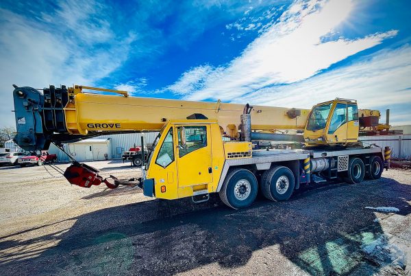 Grove TMS800E Mobile Crane