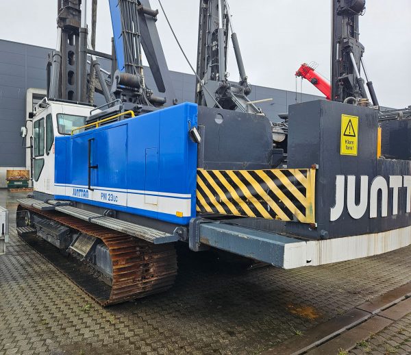 Junttan PM-23LC Hammer Piling Rig