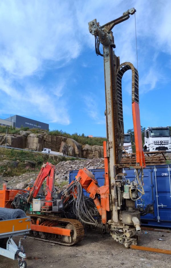 Klemm KR 803 Micro Piling Rig