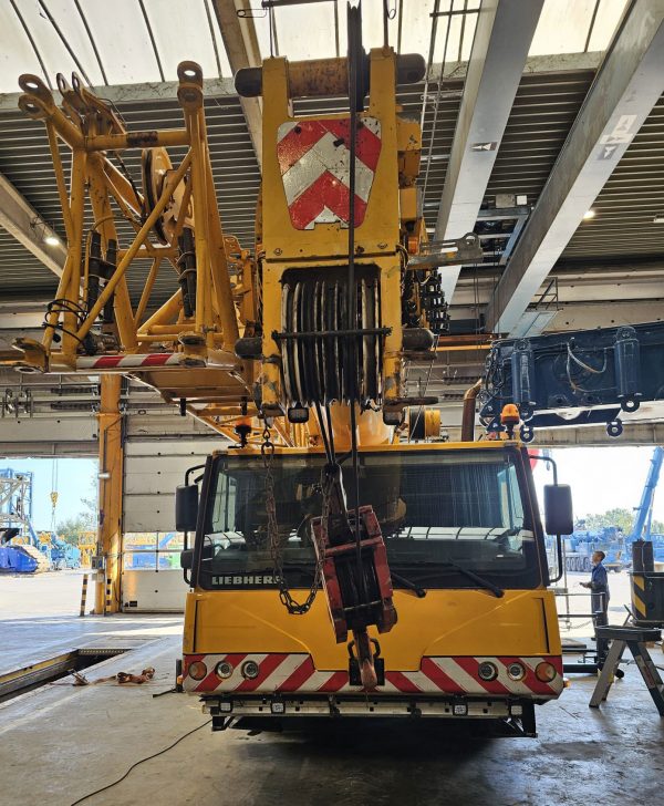 Liebherr LTM 1070-4.1 Mobile Crane