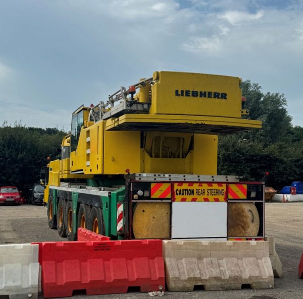 Liebherr LTM 1130-5.1 Mobile Crane