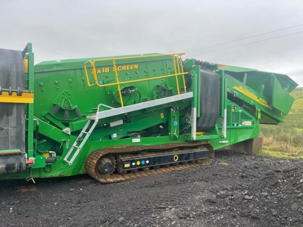 McCloskey R155 Scalping Screen