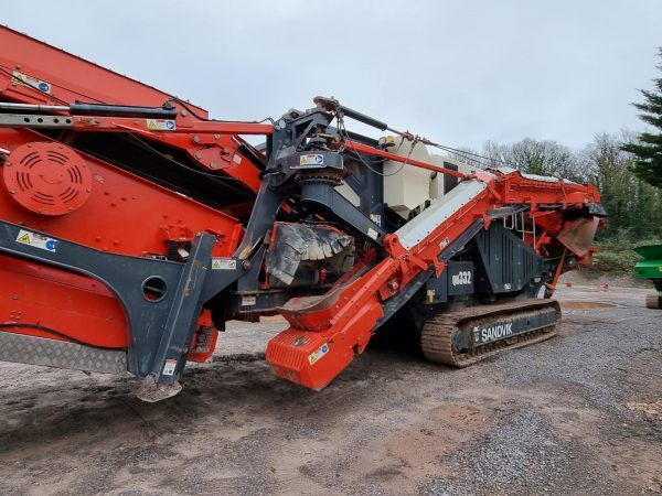 Sandvik QH332 DDHS Cone Crusher