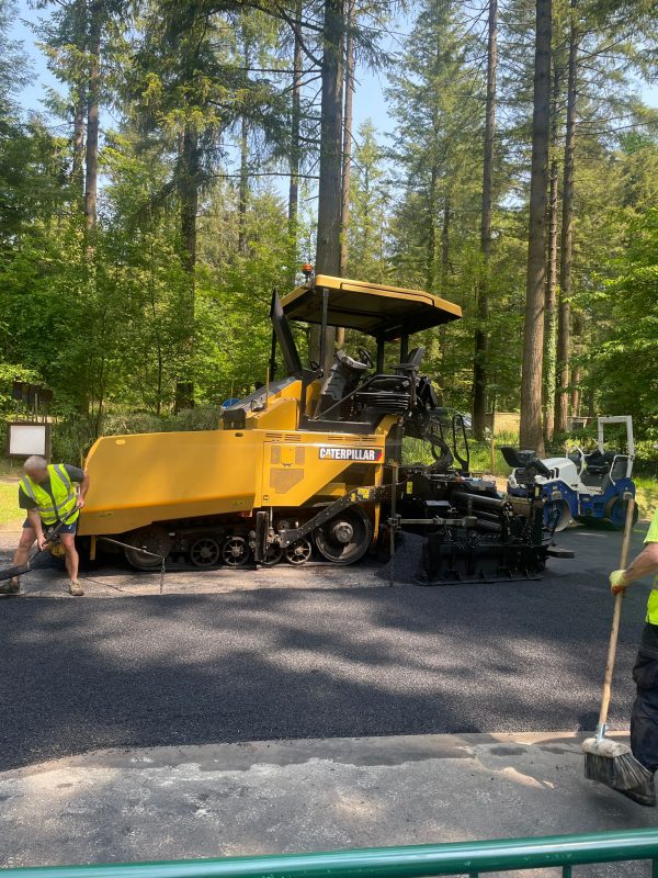 Caterpillar AP555F Paver