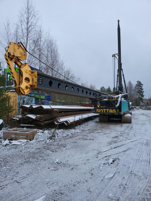 Junttan PM-20 Hammer Piling Rig