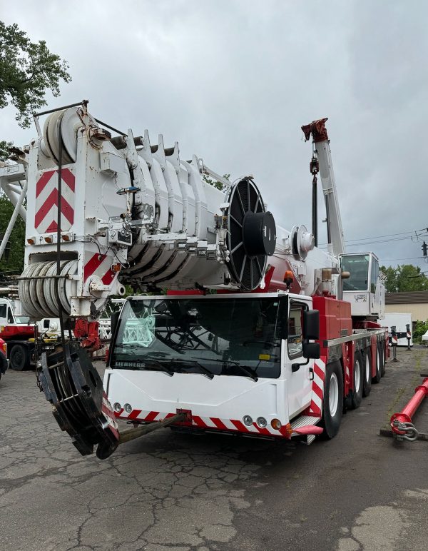 Liebherr LTM 1220-5.1 Mobile Crane