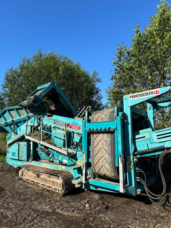 Powerscreen Warrior 1400 Scalping Screen