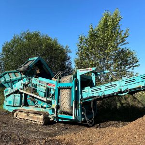 Powerscreen Warrior 1400 Scalping Screen