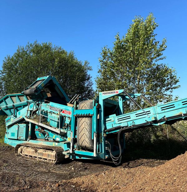 Powerscreen Warrior 1400 Scalping Screen