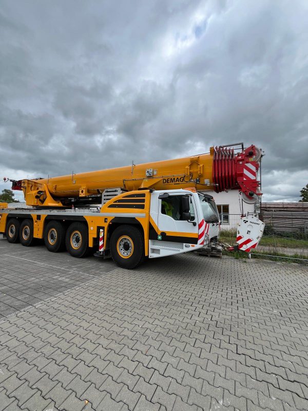 Demag AC 220-5 Mobile Crane