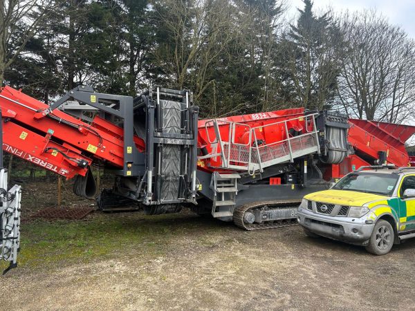 Terex Finlay 883+ Scalping Screen