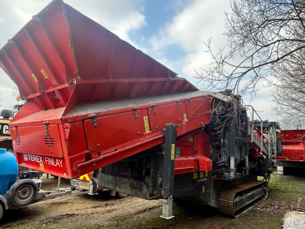 Terex Finlay 883+ Scalping Screen