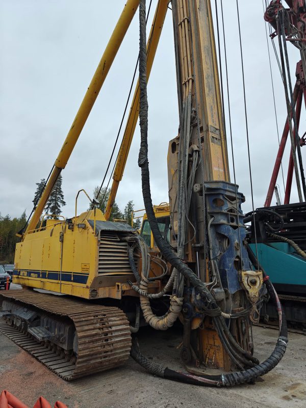 Junttan PM26 Rotary Piling Rig