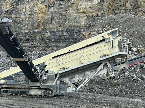 Metso S4.9 Incline Screen